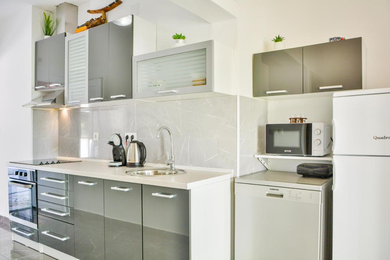 Apartments Did Ive Sibinj Krmpotski Ngoại thất bức ảnh